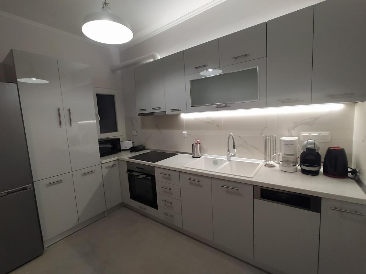 Apartmán Athina Pantheon Mitropoleos Soluň Exteriér fotografie